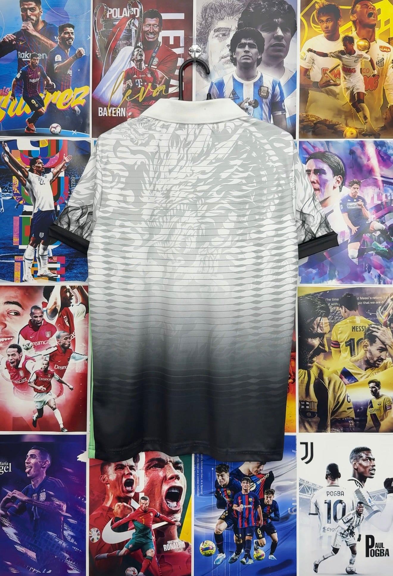 REAL MADRID DRAGON SPECIAL EDITION KIT