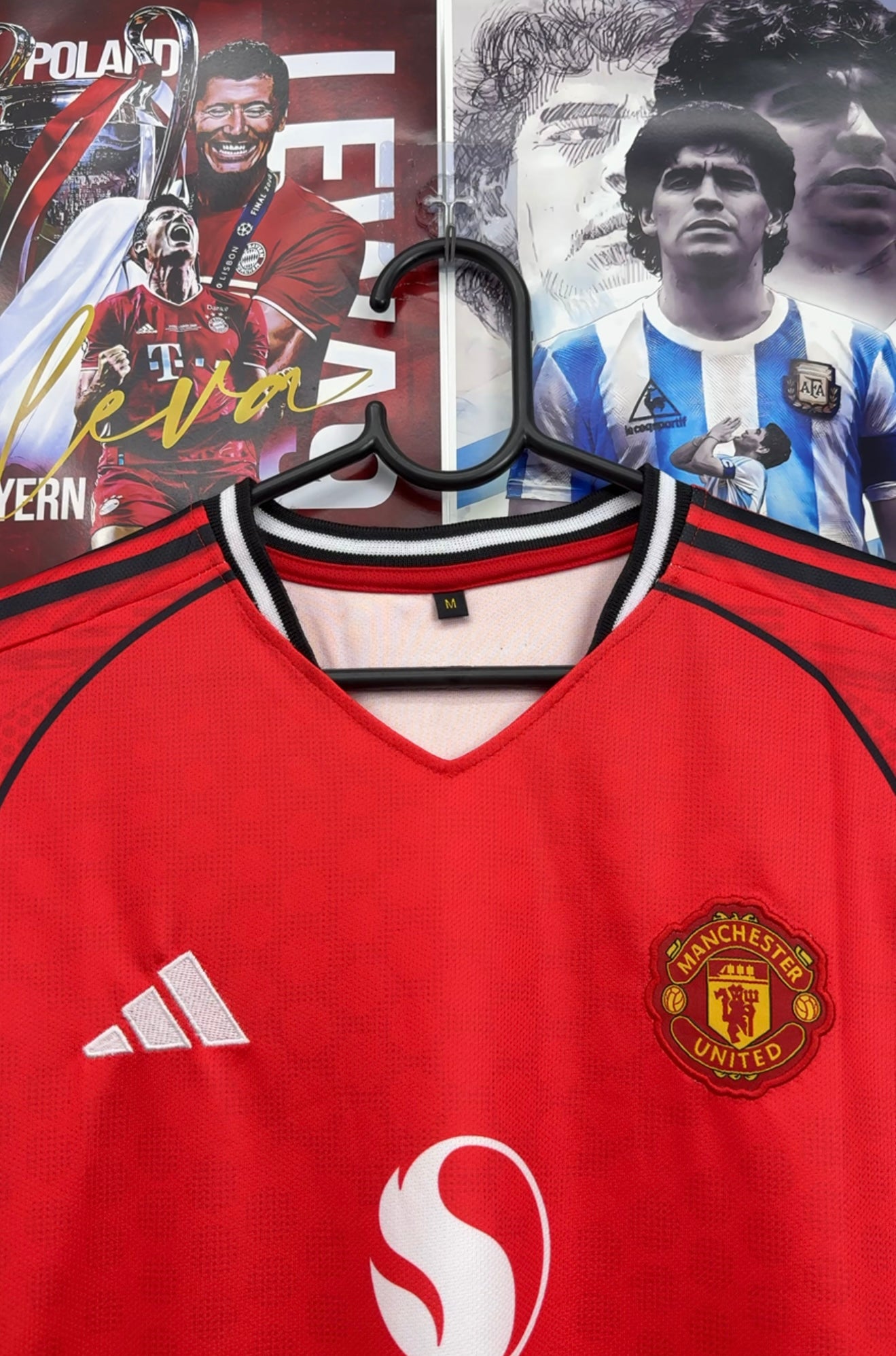 CASEMIRO MAN UNITED 25-26 HOME KIT