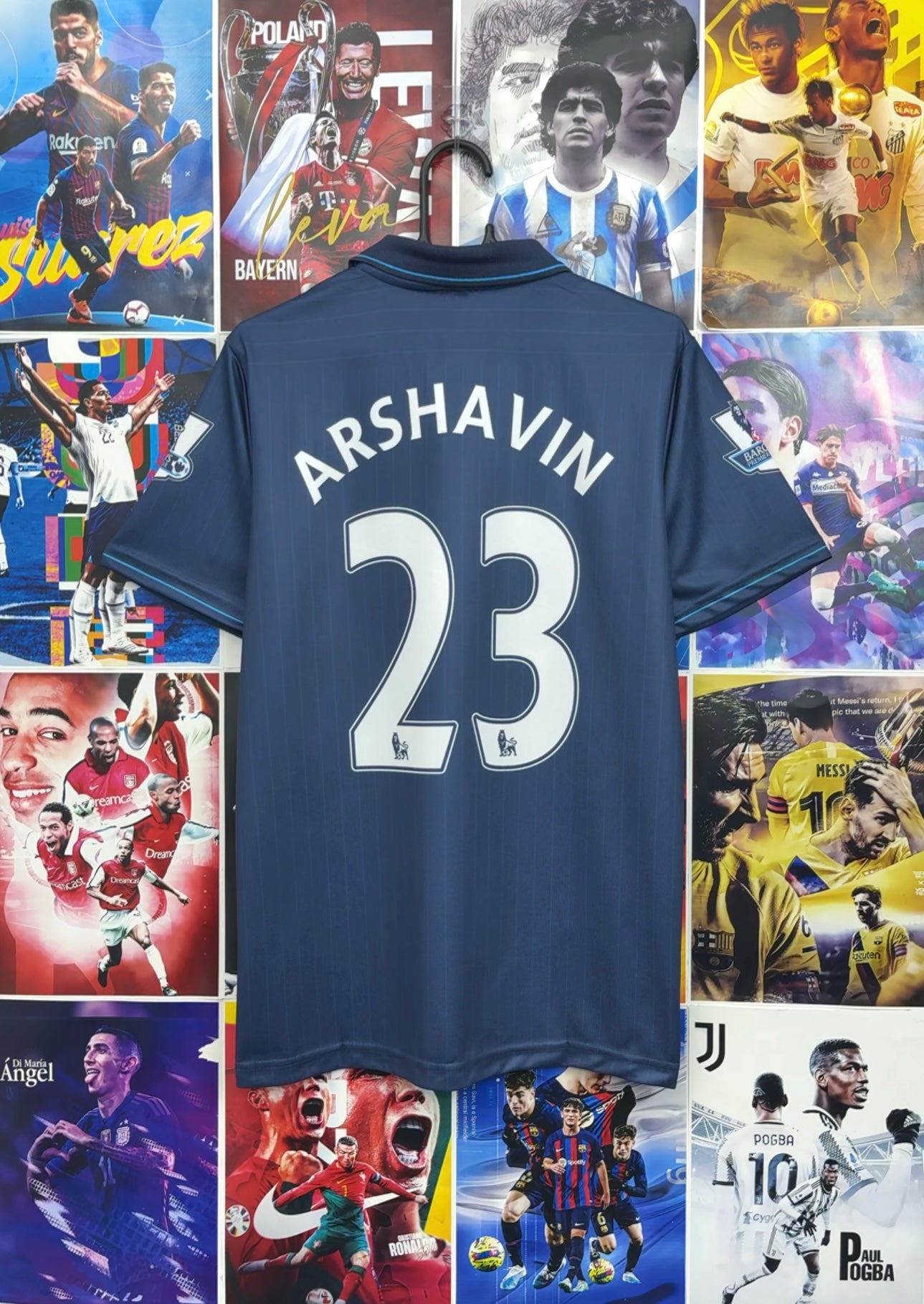 ARSHAVIN ARSENAL 09-10 AWAY KIT