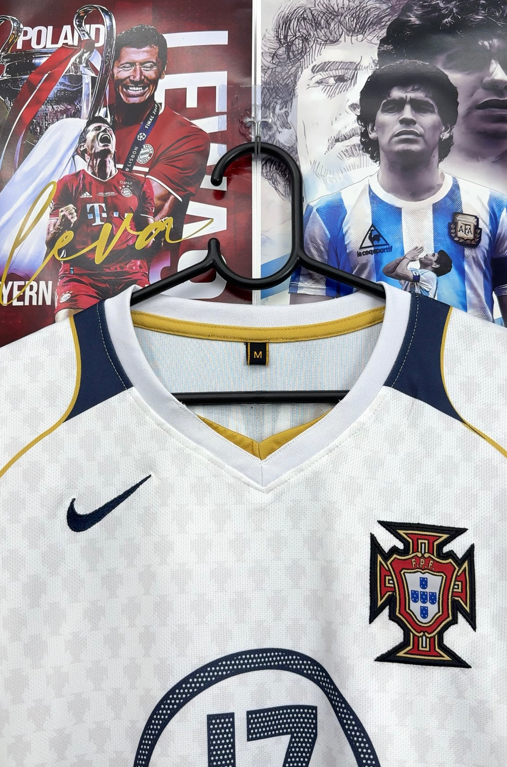 RONALDO PORTUGAL 2004 AWAY KIT (PREMIUM)