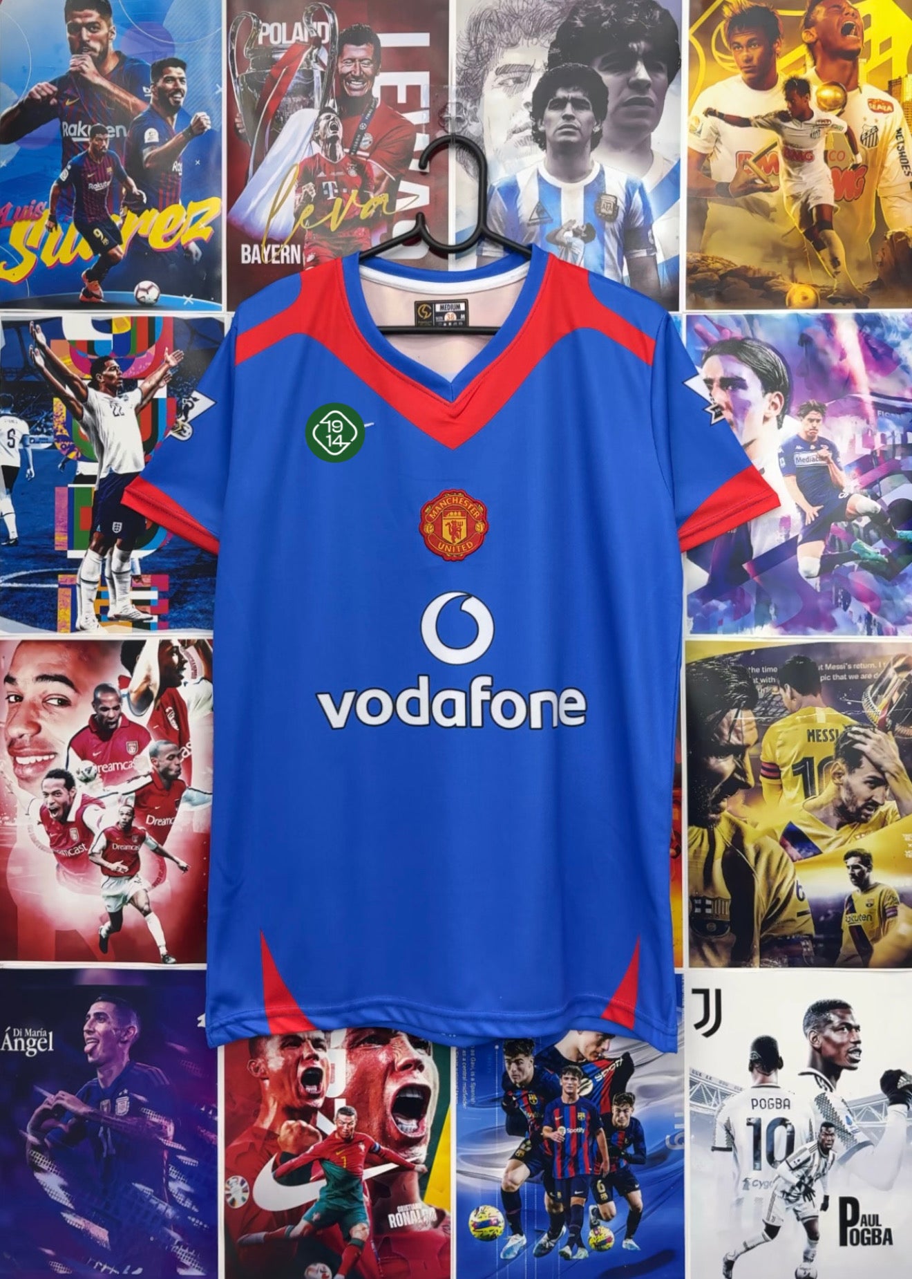 RONALDO MAN UNITED 05-06 AWAY KIT