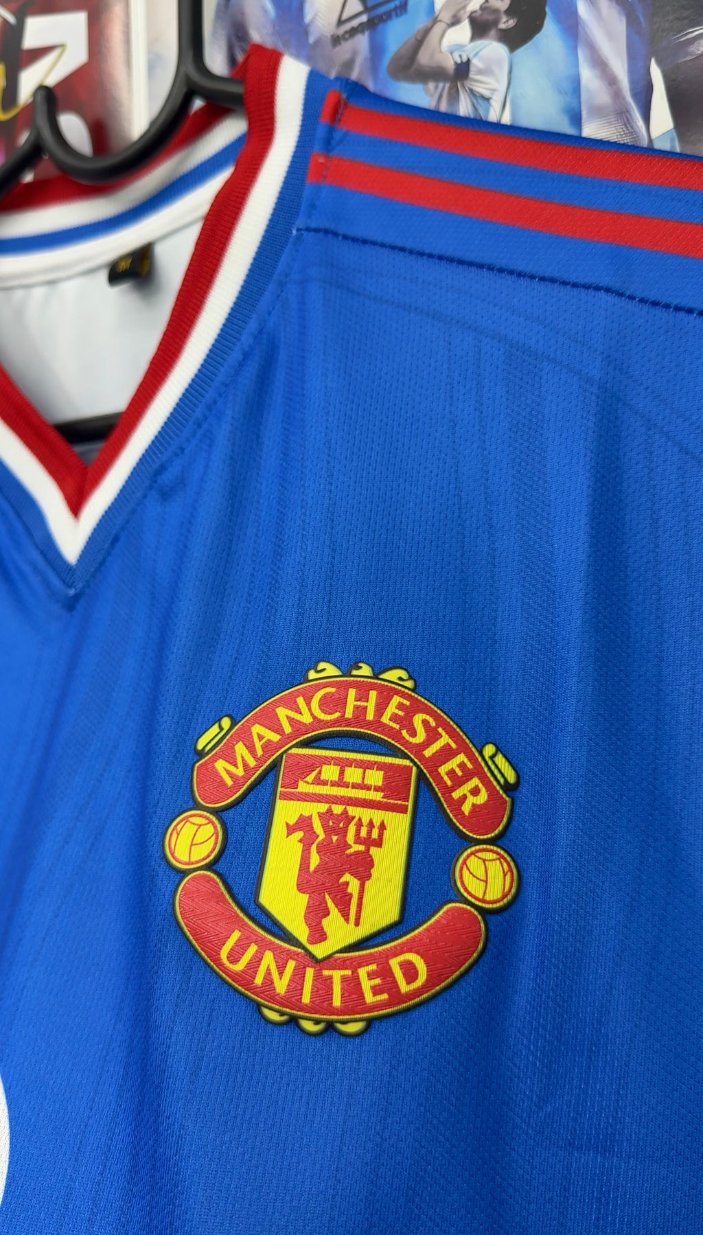 MAINOO MAN UNITED 26-27 AWAY KIT