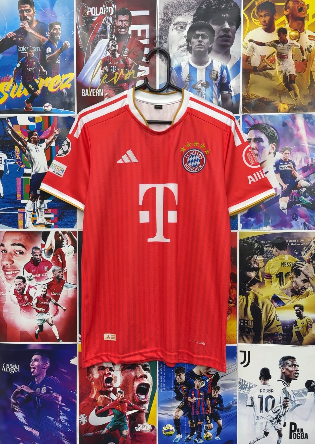 BAYERN 26-27 HOME KIT (NO NAME)