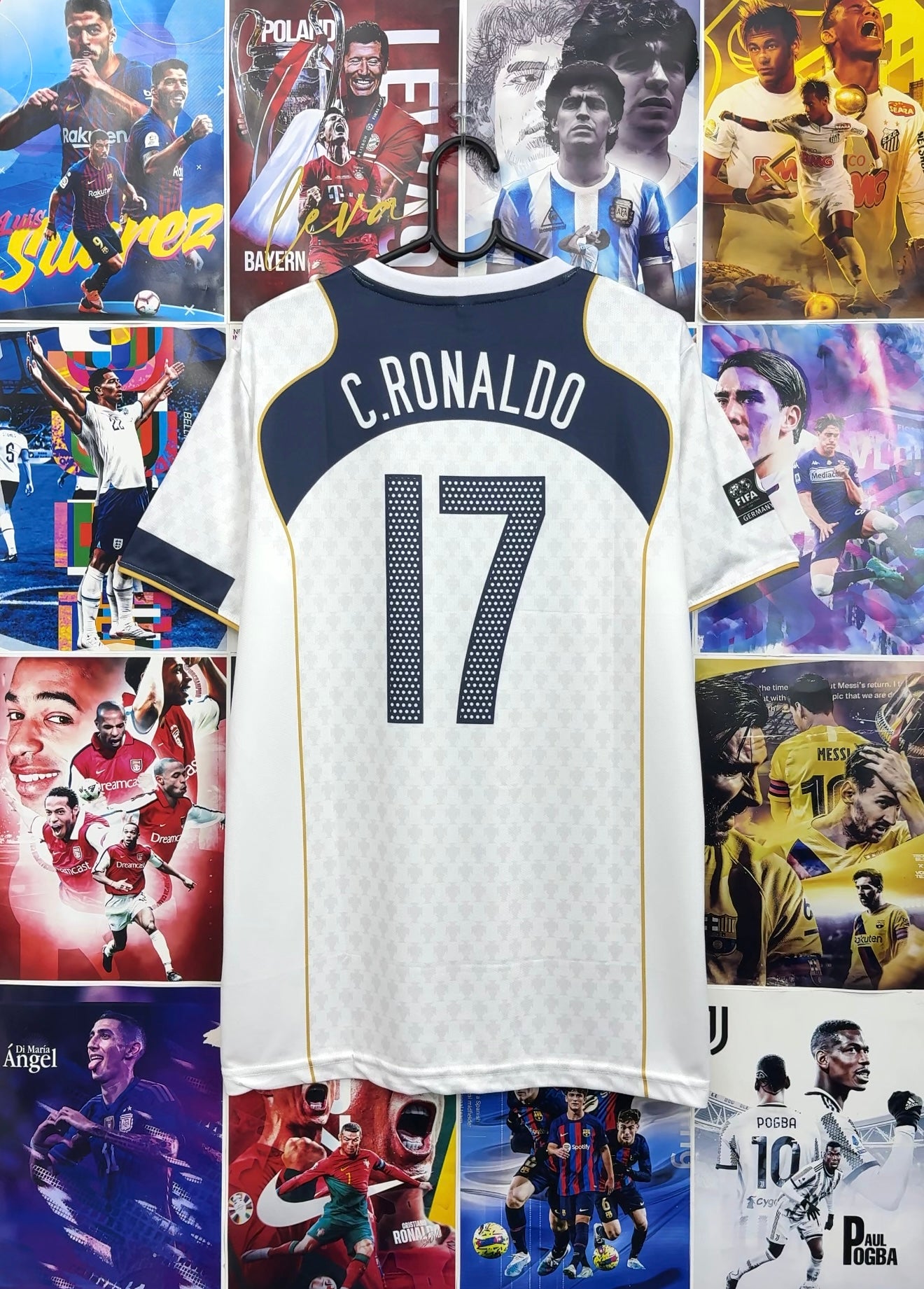 RONALDO PORTUGAL 2004 AWAY KIT (PREMIUM)