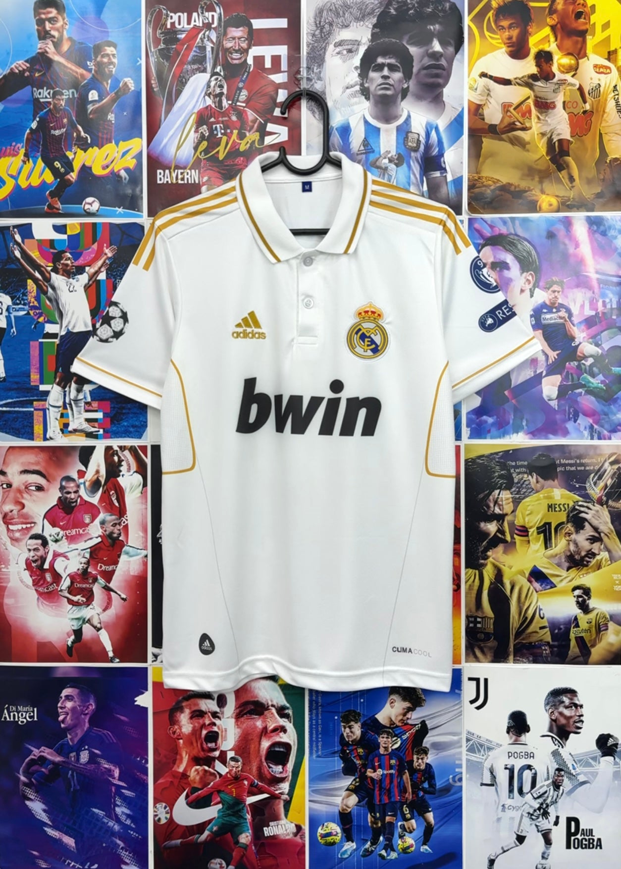 OZIL REAL MADRID 11-12 HOME KIT