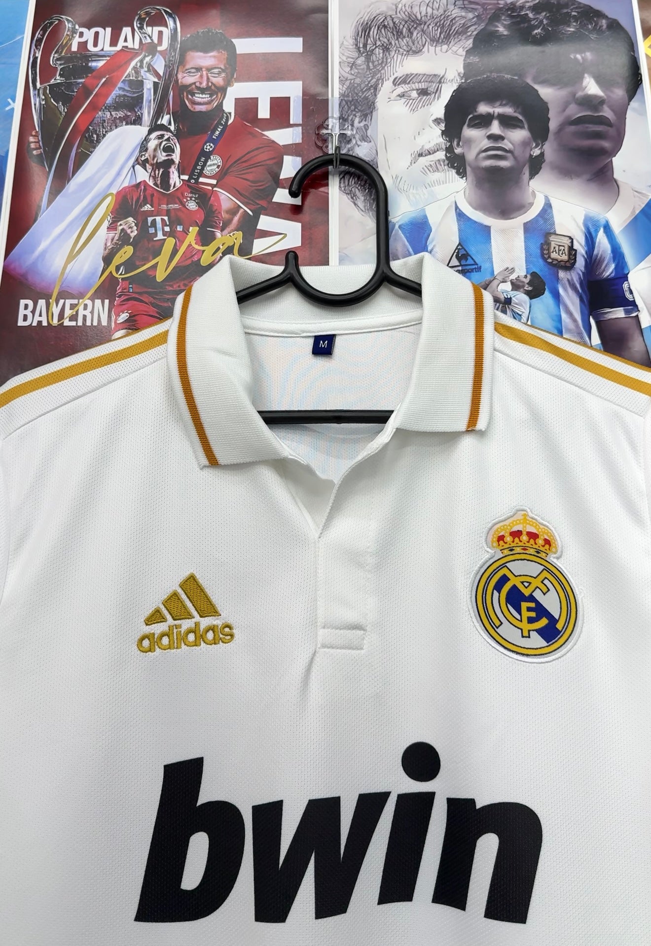 RONALDO REAL MADRID 11-12 HOME KIT