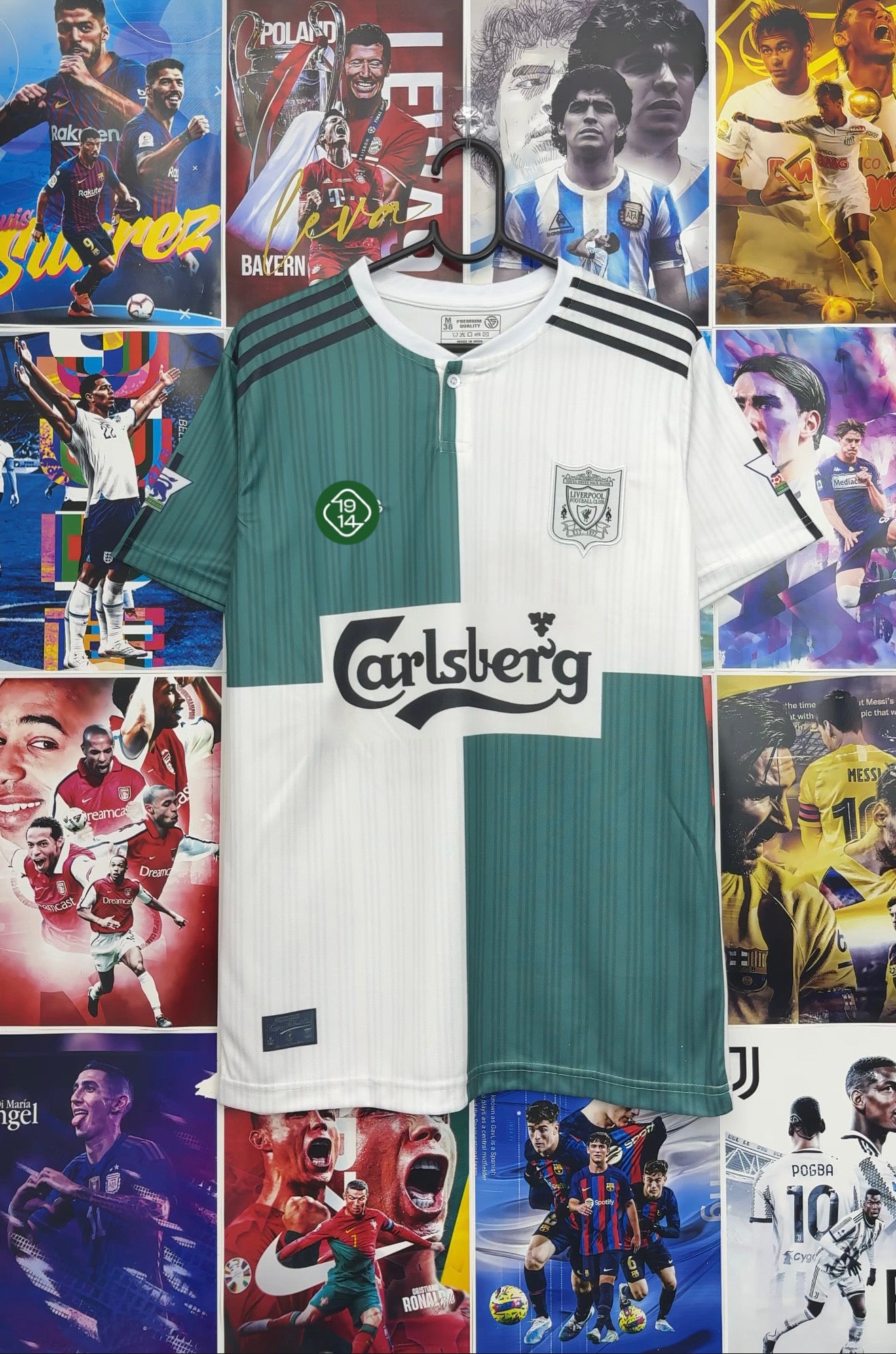 FOWLER LIVERPOOL 95-96 AWAY KIT