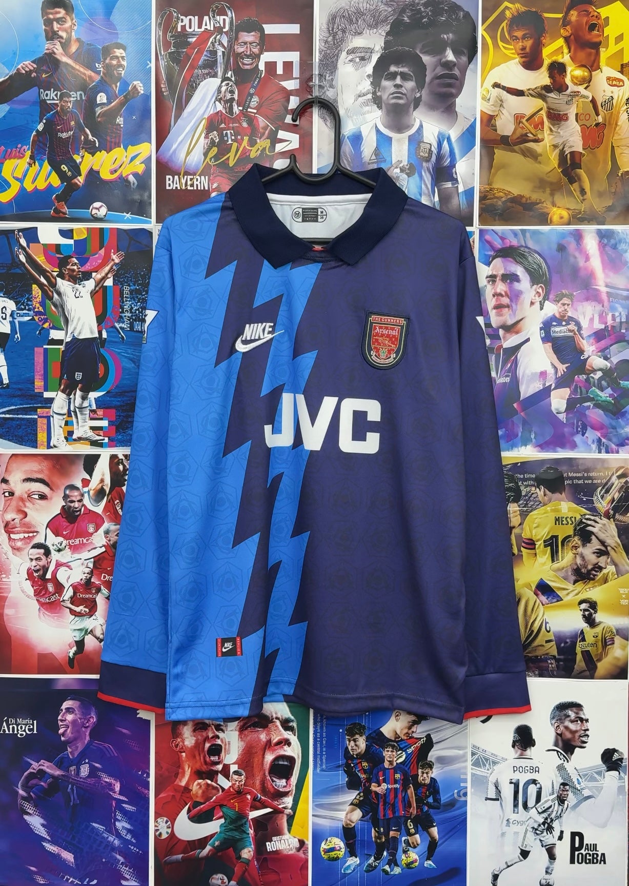 BERGKAMP ARSENAL 95-96 AWAY FULL SLEEVE KIT
