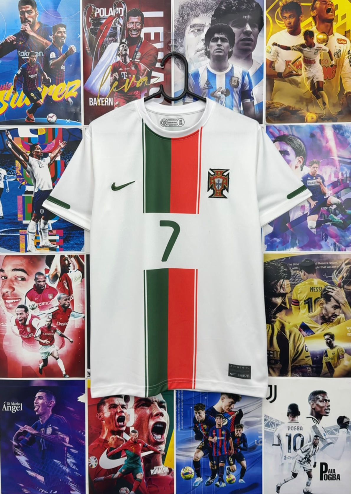 RONALDO PORTUGAL 2010 AWAY KIT