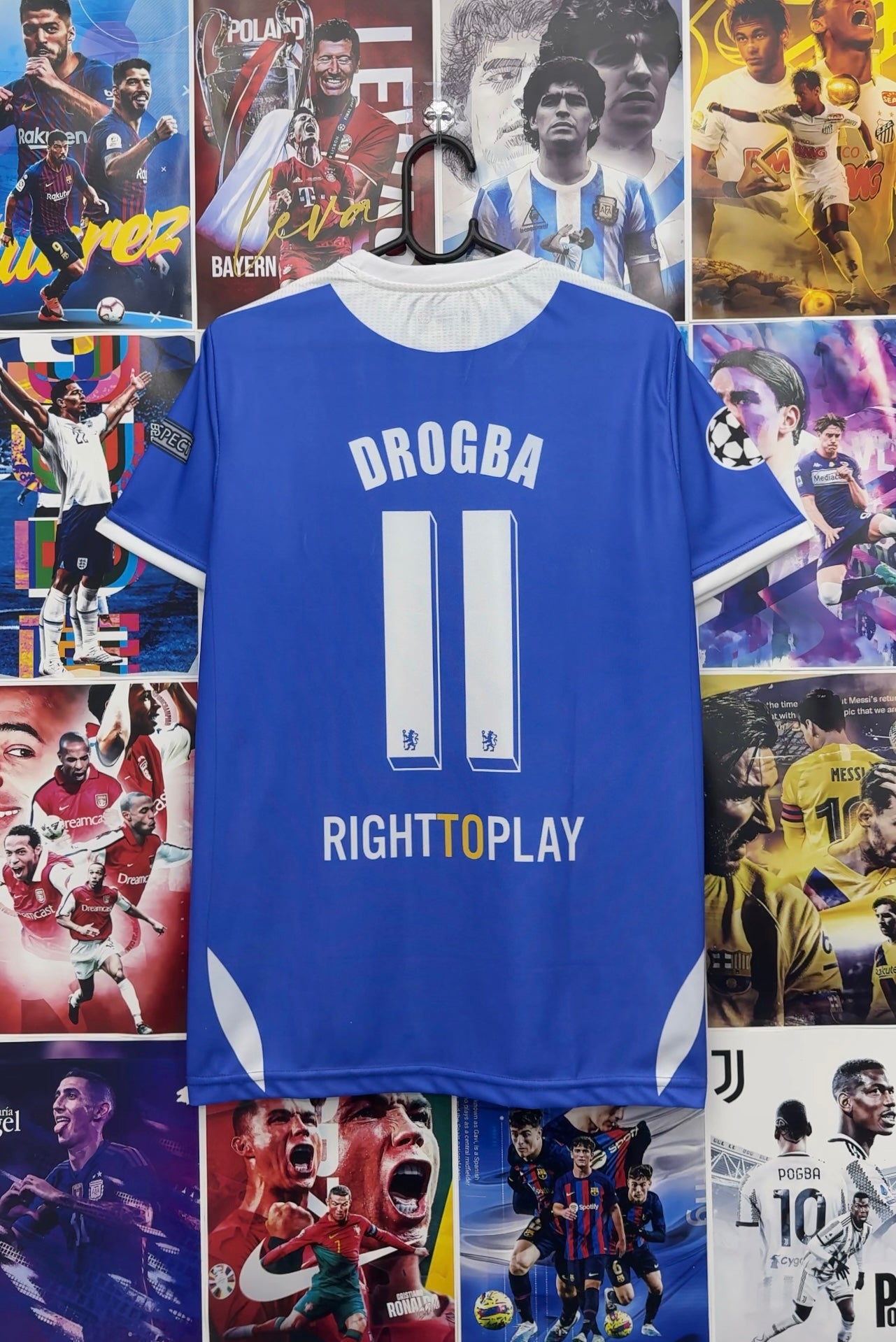 DROGBA CHELSEA 11-12 HOME KIT