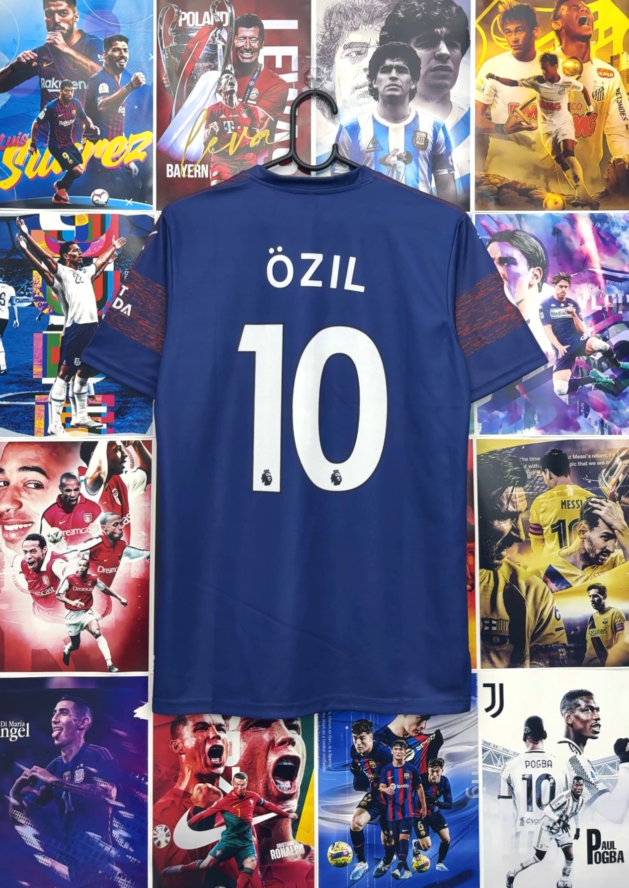 OZIL ARSENAL 18-19 AWAY KIT