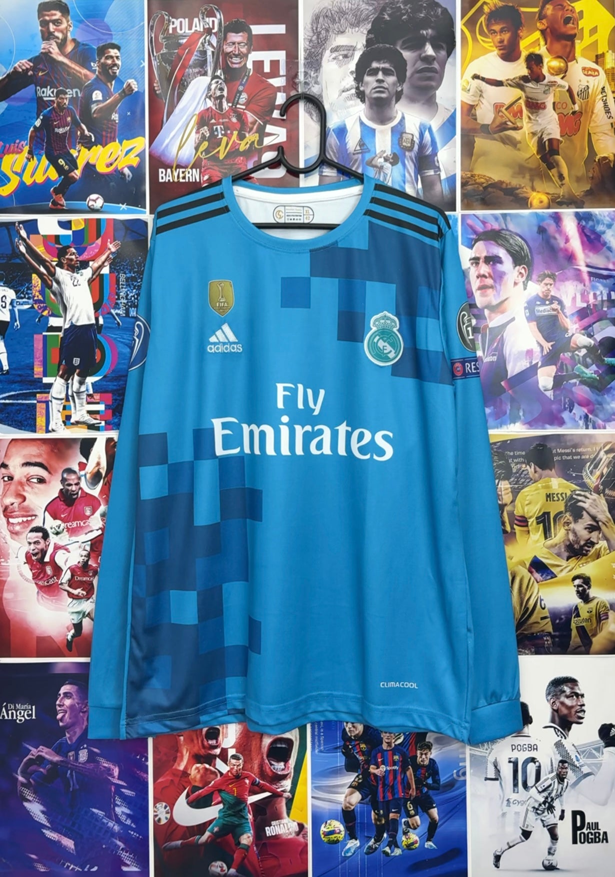 RONALDO 17-18 THIRD FULL SLEEVE KIT