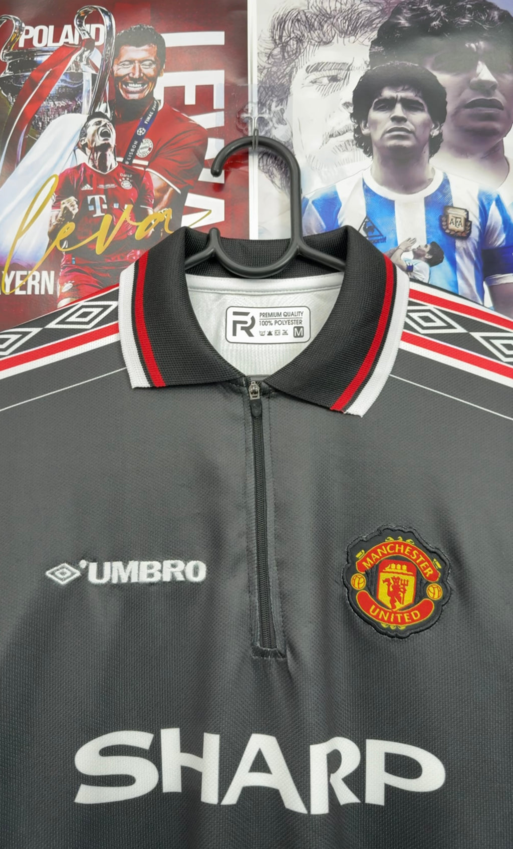 BECKHAM MAN UNITED 98-99 BLACK FULL SLEEVE KIT