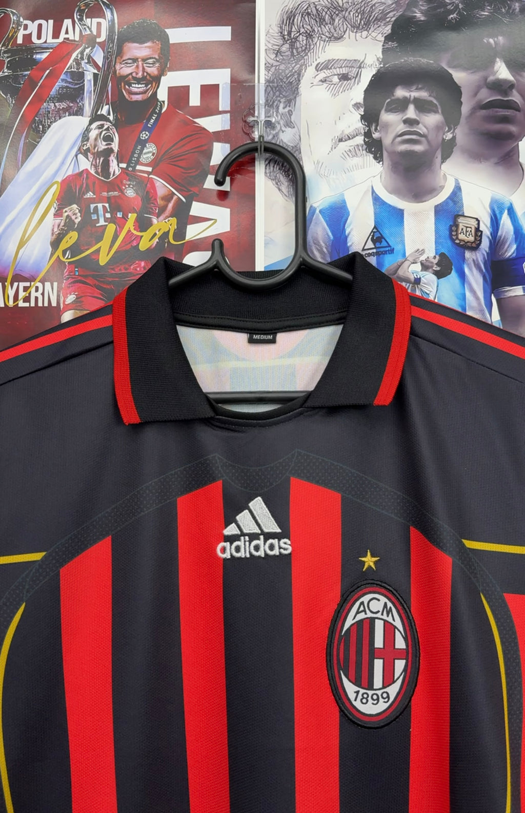 RONALDO MILAN 06-07 HOME KIT