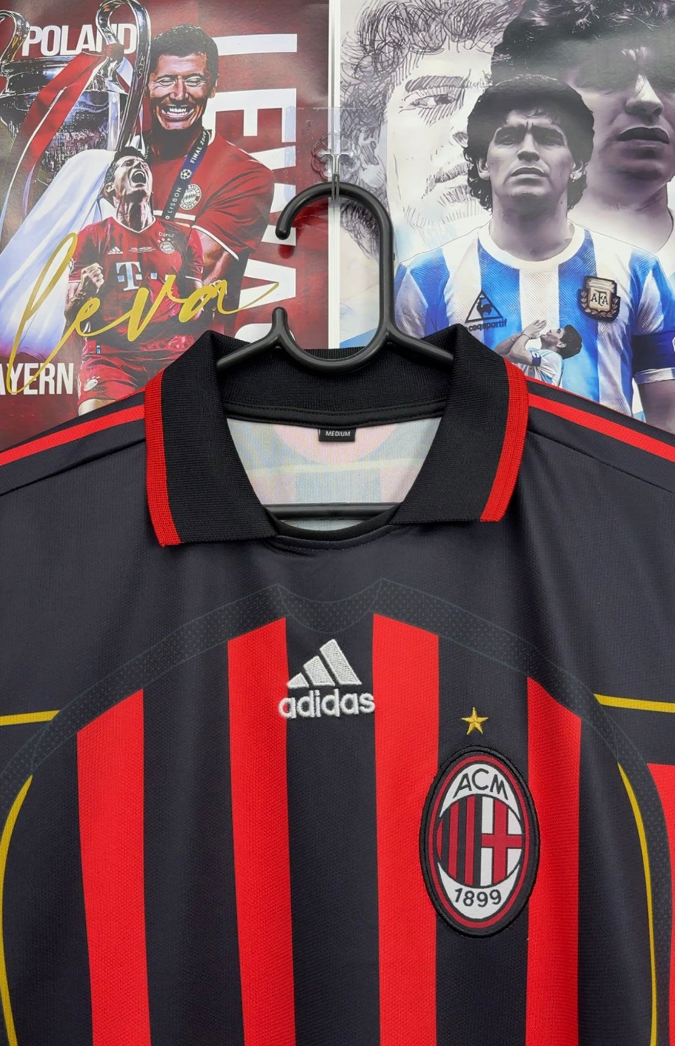 RONALDO MILAN 06-07 HOME KIT