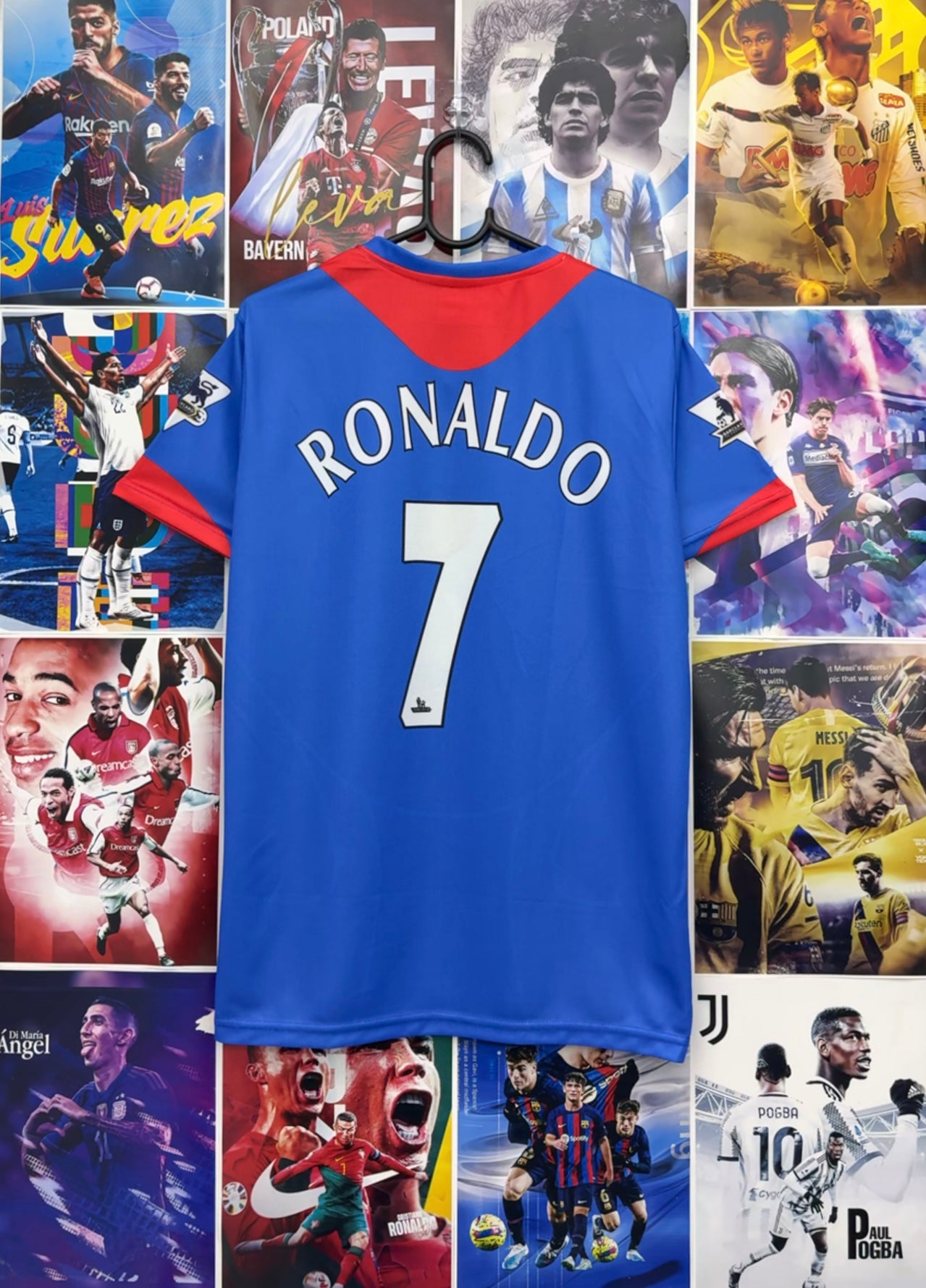 RONALDO MAN UNITED 05-06 AWAY KIT
