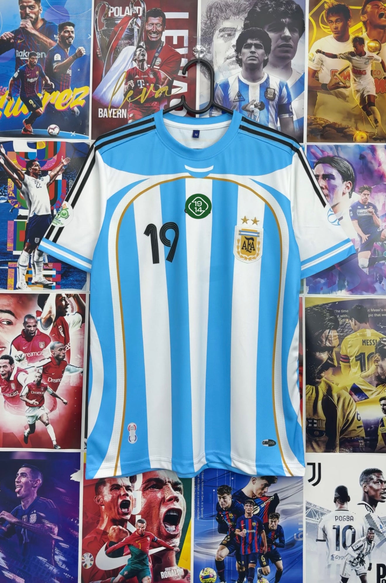 MESSI ARGENTINA 2006 HOME KIT