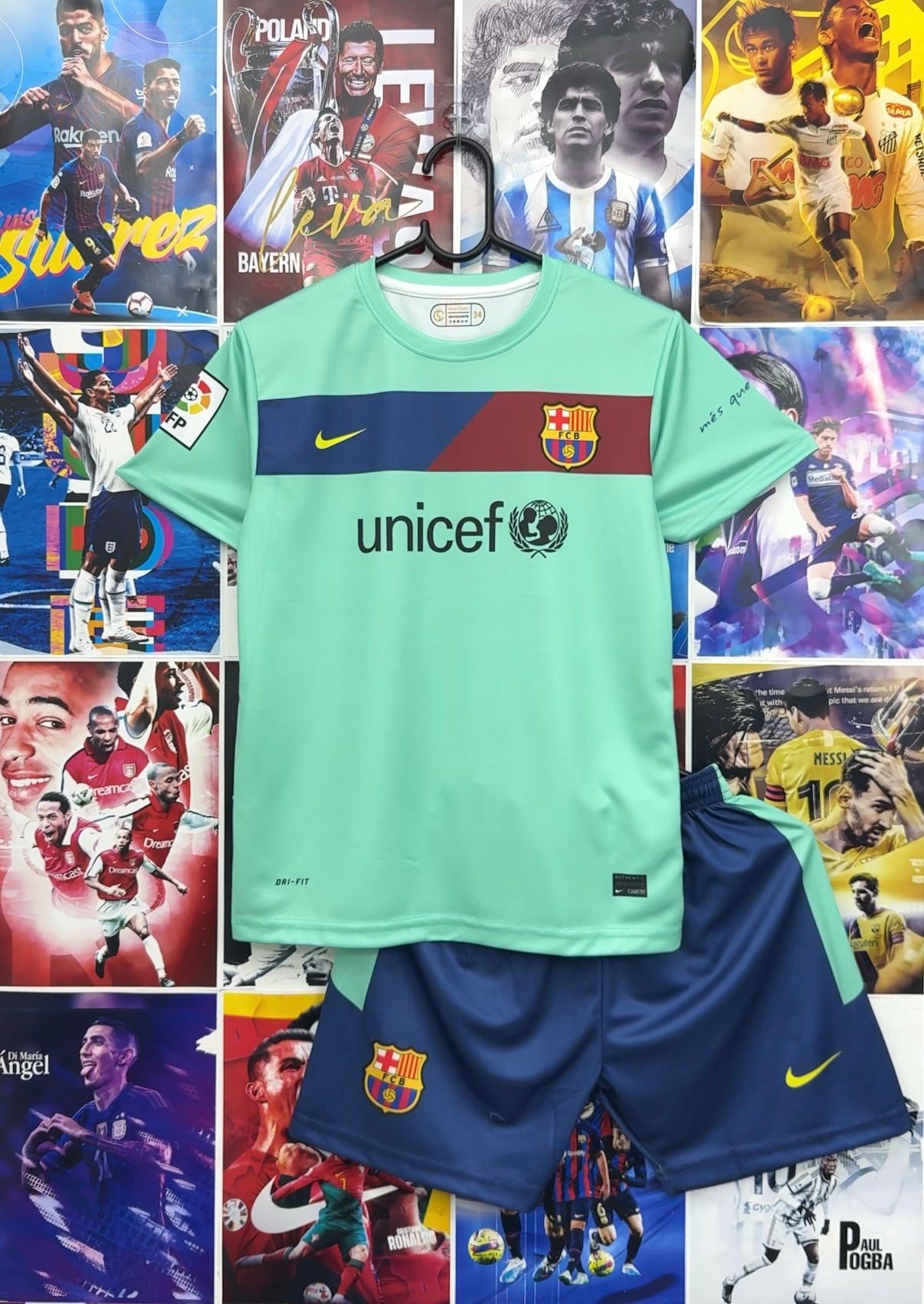MESSI BARCA 10-11 AWAY KIDS SET